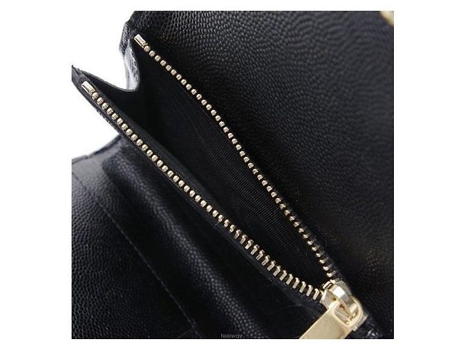 Saint Laurent Monogramm-Brieftasche mit Fächern in Schwarz - Ansicht 4