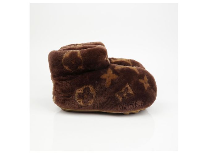Louis Vuitton Stivali Footprint LV Marrone - vista 3