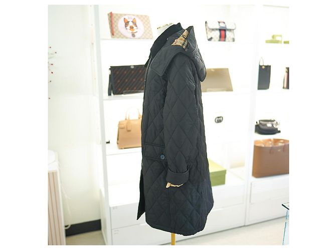 Burberry Damen schwarze gesteppte Jacke Dereham - Ansicht 13
