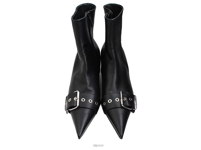 Balenciaga Botines de cuero negro con hebilla - vista 2