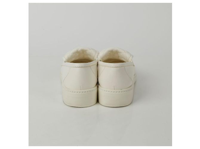 Chanel Mocassino Turnlock Taglia CC Bianco - vista 5