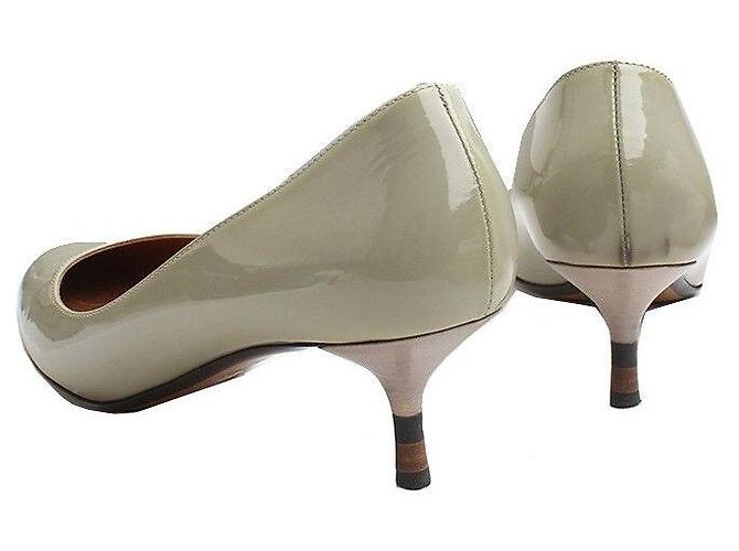 Fendi Sapatos de salto alto em verniz verde menta - vista 4