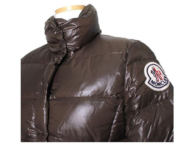 Moncler Olivengrüne Daunenjacke - Ansicht 4