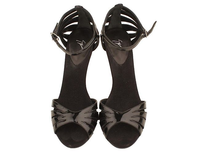 Giuseppe Zanotti Sandali con cinturino in vernice nera Nero - vista 2