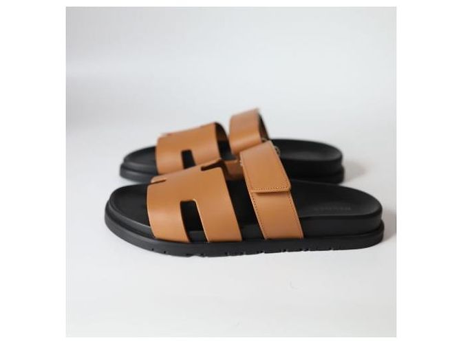 Hermès Conjunto de Presente de Sandálias Chypre para Homens Marrom - vista 3