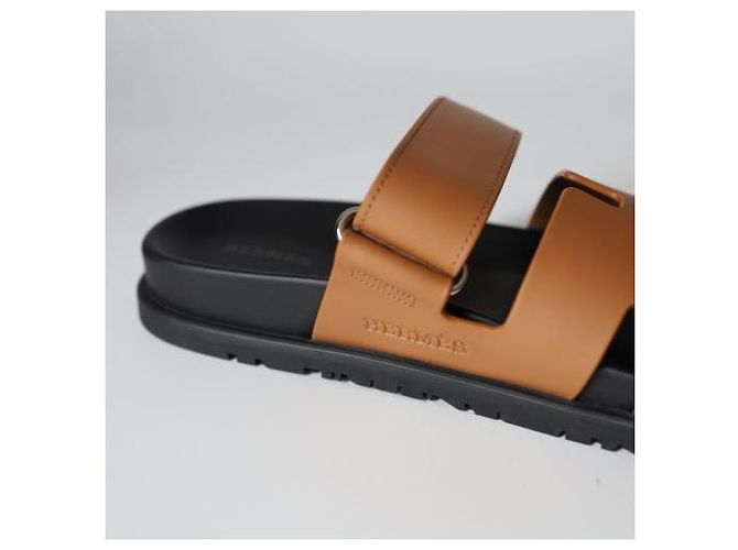 Hermès Conjunto de Presente de Sandálias Chypre para Homens Marrom - vista 4