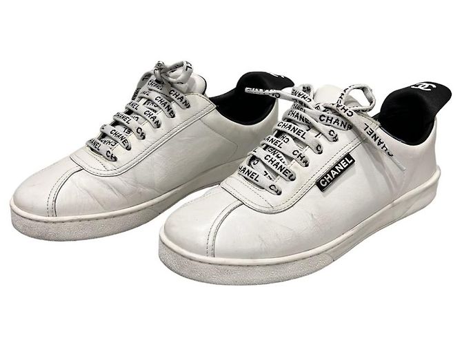 Chanel Sneakers in pelle di vitello per donne Bianco - vista 5