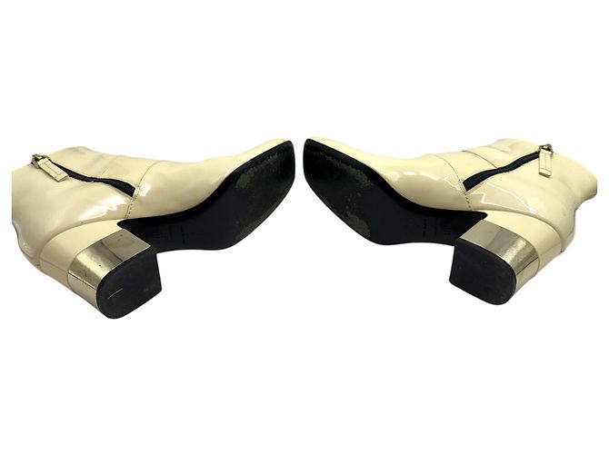 Roger Vivier Botines Illusion de Charol Blanco - vista 6