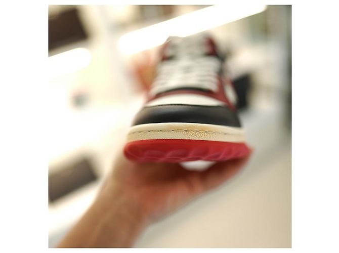 Gucci Herren Sneaker aus Stoff in Schwarz und Weiß - Ansicht 13