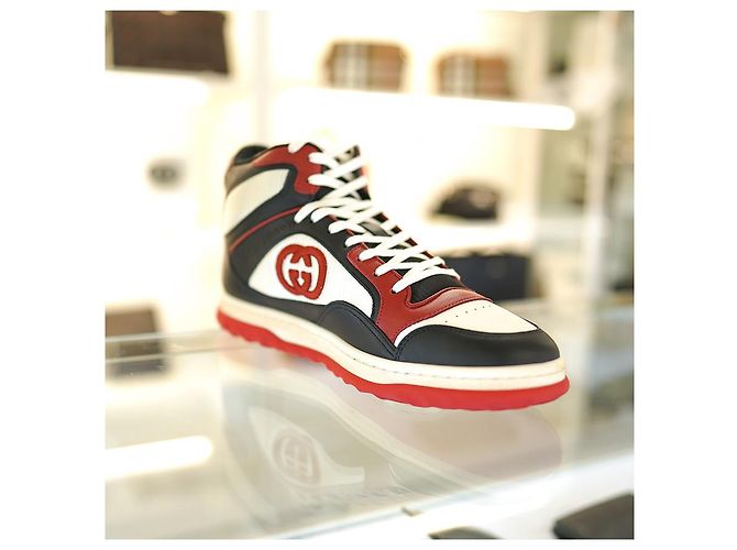 Gucci Herren Sneaker aus Stoff in Schwarz und Weiß - Ansicht 8