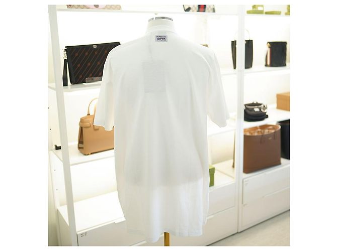 Burberry Herren T-Shirt mit kurzen Ärmeln aus Baumwolle in optischem Weiß mit Druck - Ansicht 4