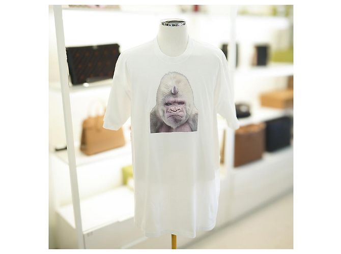 Burberry Herren T-Shirt mit kurzen Ärmeln aus Baumwolle in optischem Weiß mit Druck - Ansicht 9