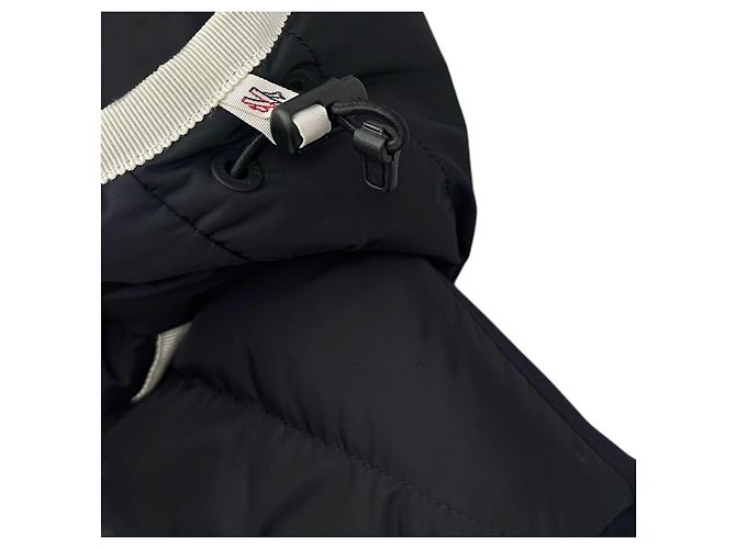Giacca leggera con cappuccio per donne Moncler Grenoble Nero - vista 11