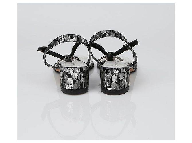 Chanel Sandali con cinturino logo CC Taglia Nero - vista 4