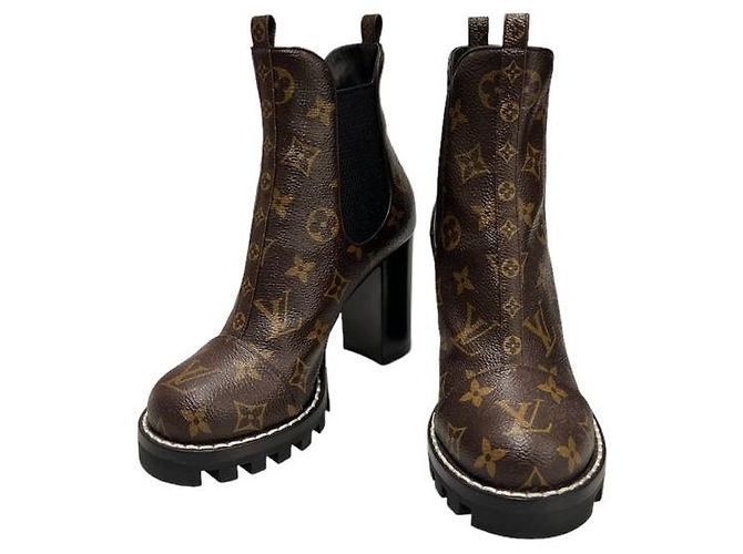 Louis Vuitton Botines Monogram Star Trail Castaño - vista 2