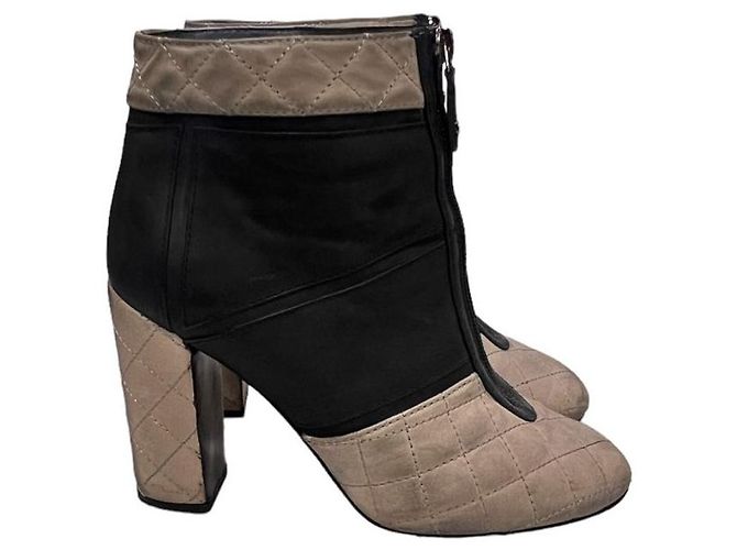 Chanel Botín de mujer acolchado con tacón Castaño - vista 2