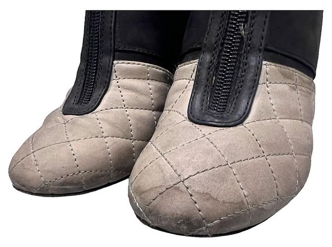 Chanel Botín de mujer acolchado con tacón Castaño - vista 6