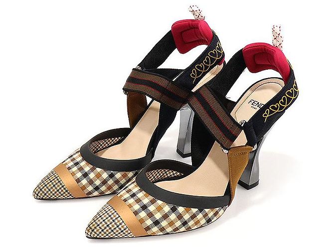 Fendi Scarpe con tacco slingback Colibri in lana multicolore per donne - vista 3