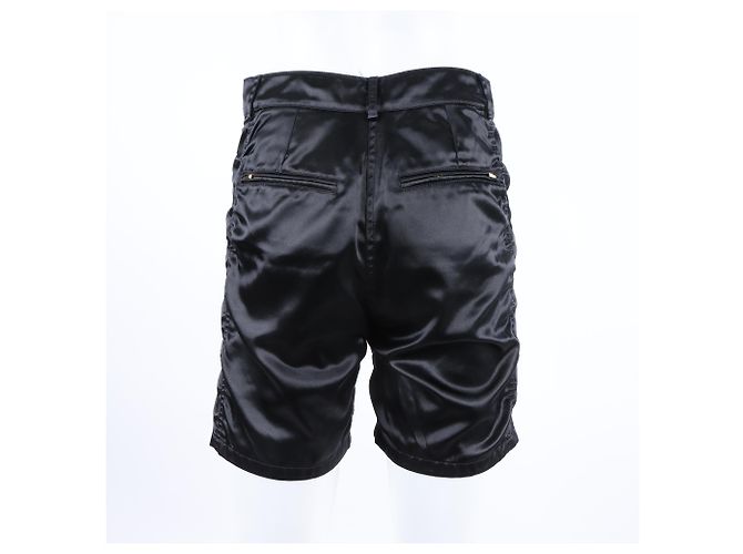 Pantalones cortos Chanel Negro - vista 3