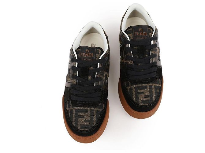 Fendi Match Basso in Camoscio Nero Marrone - vista 4