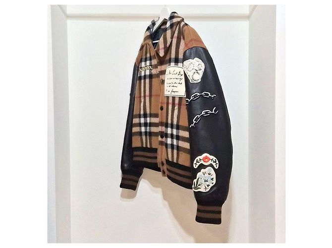 Burberry Appliqué Technical Bomber Jacket Brown - view 2