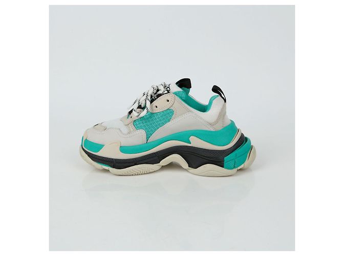 Balenciaga Triple Sneakers Taglia Verde - vista 7