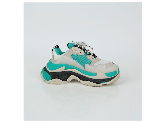 Balenciaga Triple Sneakers Taglia Verde - vista 8
