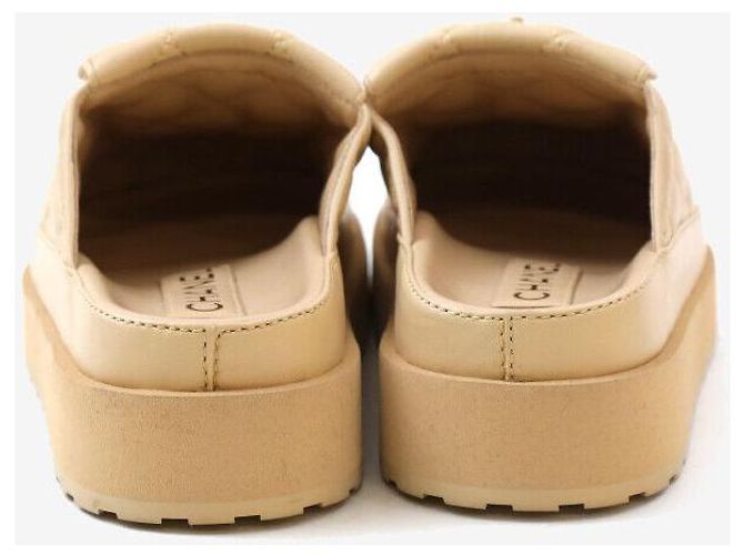 Chanel Sneakers Mule Trapuntate con Chiusura Beige Marrone - vista 4