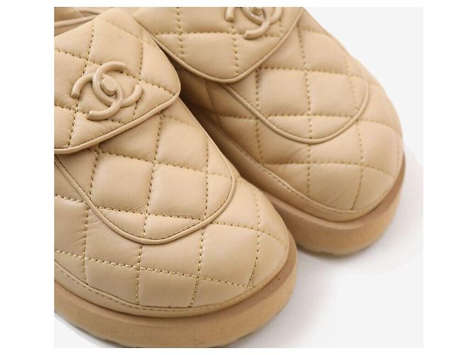 Chanel Sneakers Mule Trapuntate con Chiusura Beige Marrone - vista 6