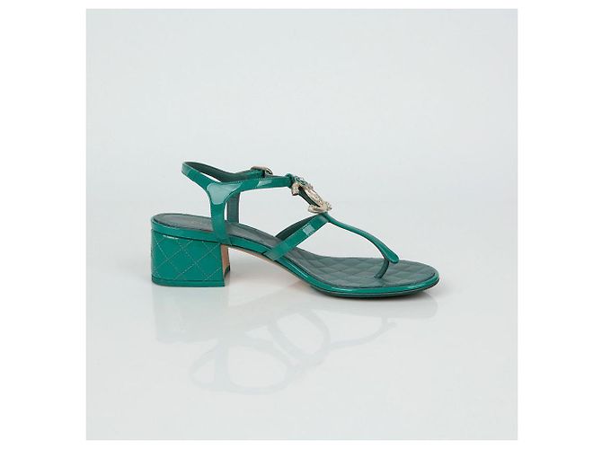 Chanel Sandali con cinturino logo CC Taglia Verde - vista 10