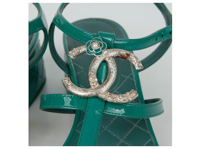 Chanel Sandali con cinturino logo CC Taglia Verde - vista 5