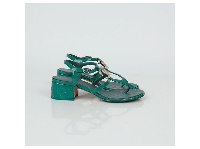 Chanel Sandali con cinturino logo CC Taglia Verde - vista 8