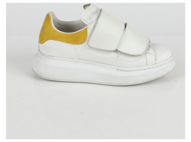 Alexander Mcqueen Sneakers Velcro Oversize Bianco - vista 2