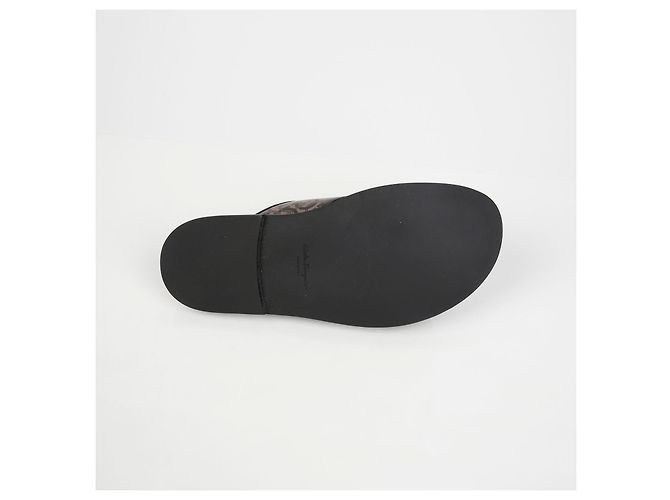 Salvatore Ferragamo Sion Sanchini Sandalen Größe - Ansicht 10