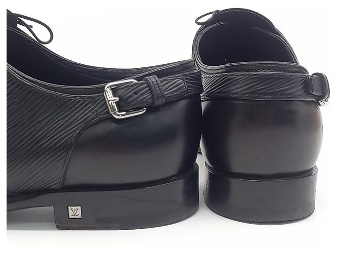 Scarpe Louis Vuitton Nero - vista 3