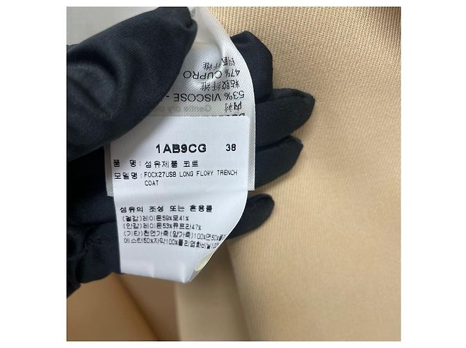 Louis Vuitton Trench coat con cuello y cinturón Castaño - vista 8