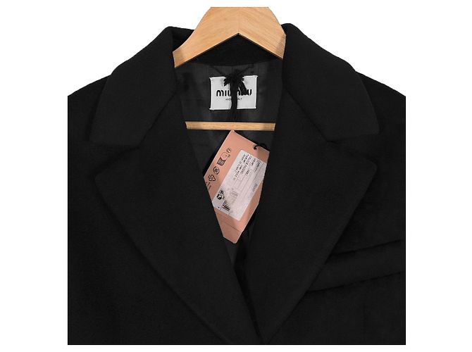 Miu Miu Schwarzer Cashmere-Velours-Mantel mit Einreiher für Herren - Ansicht 5