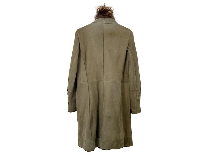 Casaco indispensável de shearling de pele de cordeiro e pele de raposa feminina Brunello Cucinelli - vista 4
