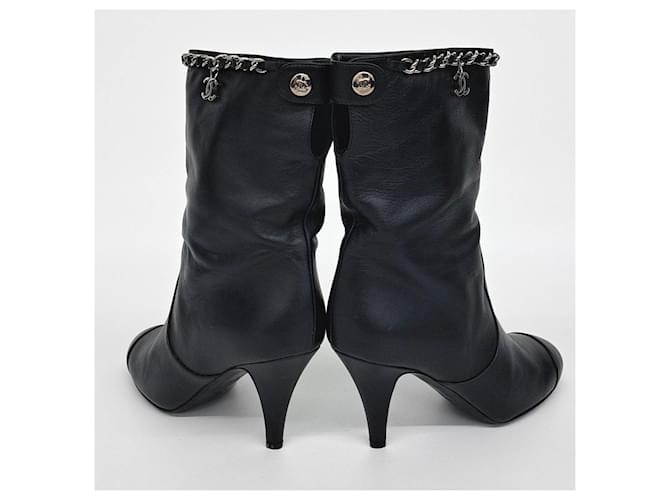 Botines Chanel Negro - vista 3