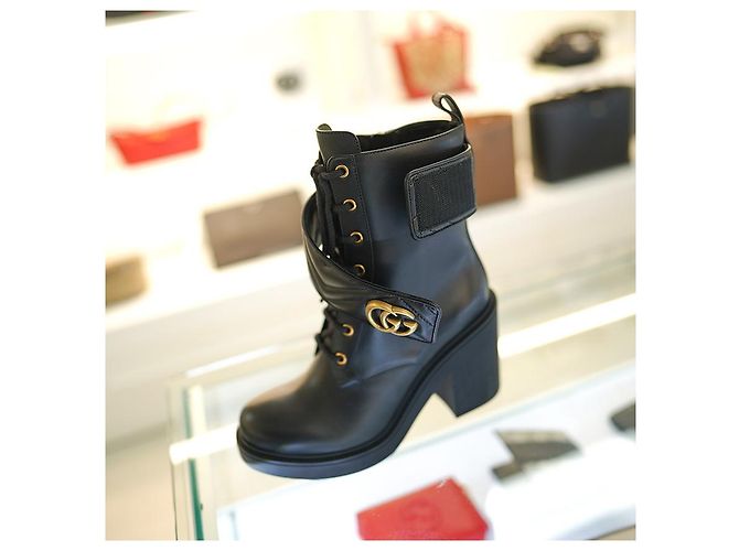 Gucci Botas de cuero acolchadas para mujer negras Negro - vista 12