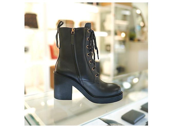 Gucci Botas de cuero acolchadas para mujer negras Negro - vista 13