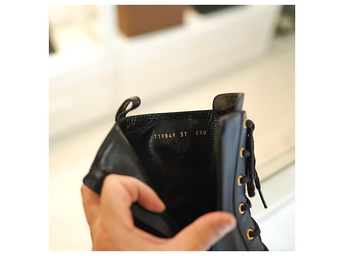 Gucci Botas de cuero acolchadas para mujer negras Negro - vista 15
