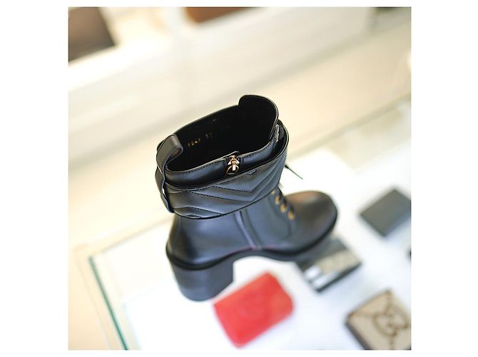 Gucci Botas de cuero acolchadas para mujer negras Negro - vista 7