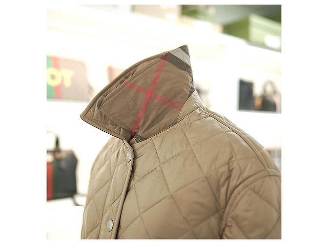 Burberry Dalry gesteppte Jacke aus Polyester in Camel, leichtes Essentials Braun - Ansicht 9