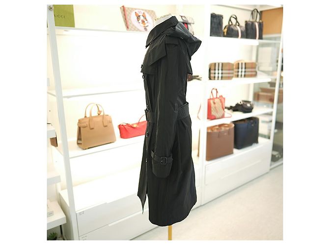 Burberry Trenchcoat aus Polyester Schwarz mit Kapuze Regenmantel - Ansicht 3