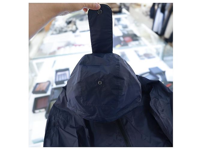 Burberry Giacca a vento con cappuccio da donna Winchester in nylon blu navy - vista 31