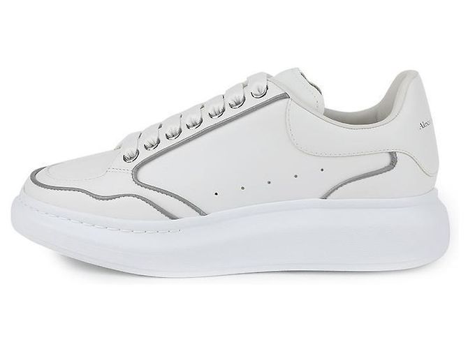Alexander Mcqueen Sneakers Oversized Bianco - vista 6