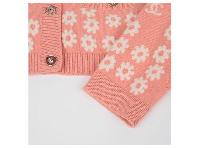 Chanel Cárdigan Daisy Talla Rosa - vista 6