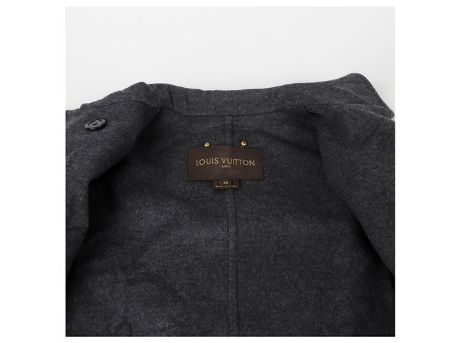Louis Vuitton Double Coat Size Brown - view 8