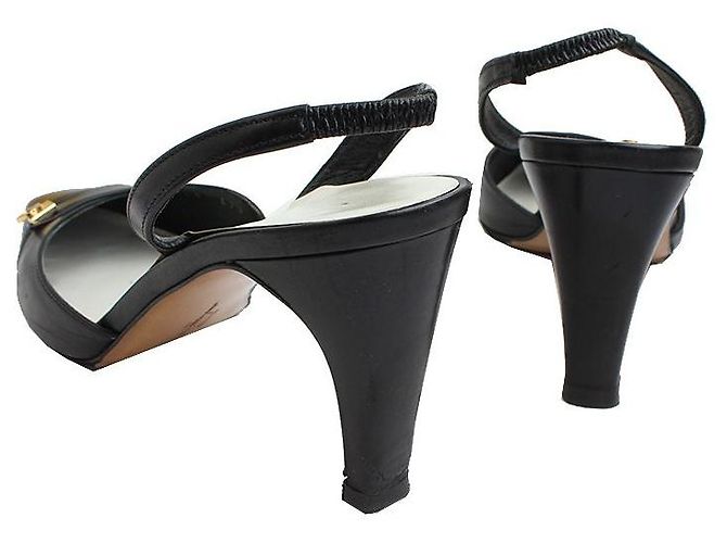 Salvatore Ferragamo Schwarze Gancini Slingback-Schuhe - Ansicht 4